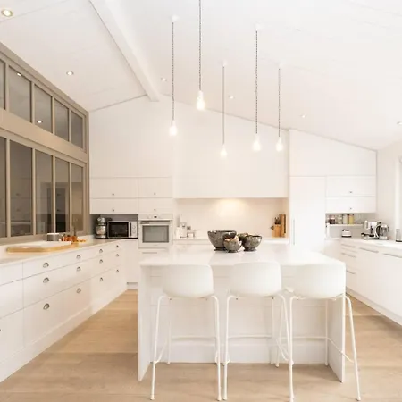 Superbe Maison Familiale A *